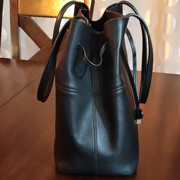 Tory Burch Black Leather Tote Bag - Picture 5 of 7